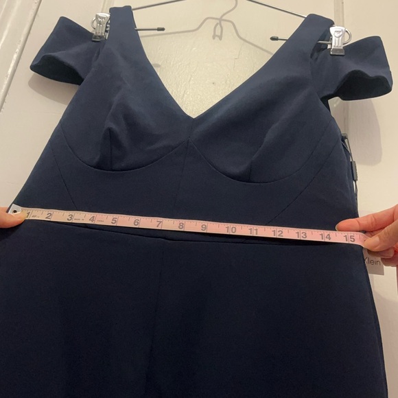 NWT Double V Off-Shoulder Navy Calvin Klein Formal Event Gown - Picture 11 of 14